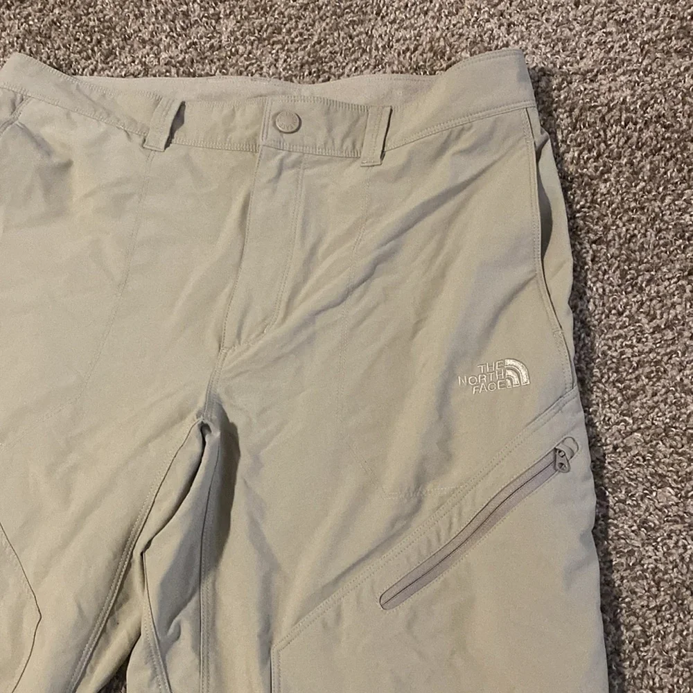 The Northface khaki light stride pants - Picture 6 of 6